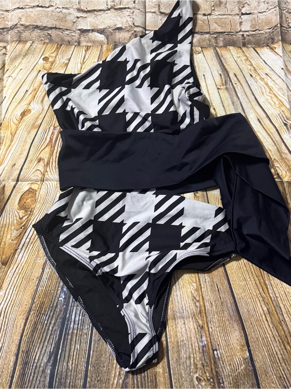 NEW Beach Riot Swimwear Size XS Carlie One Piece Houndstooth Swimsuit Cutout - Picture 3 of 5